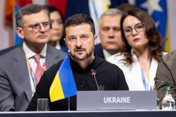 Titre : Vers un Accord de Paix Durable en Ukraine : Perspectives et Réflexions