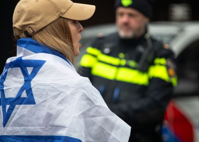 Titre : La violence à Amsterdam : entre soutien à Israël et critiques de l’Occident