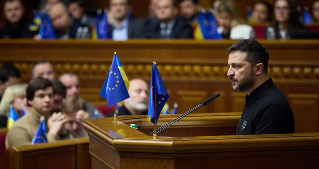 La France propose un plan inattendu pour mettre fin au conflit ukrainien – une critique sans précédent de Zelensky